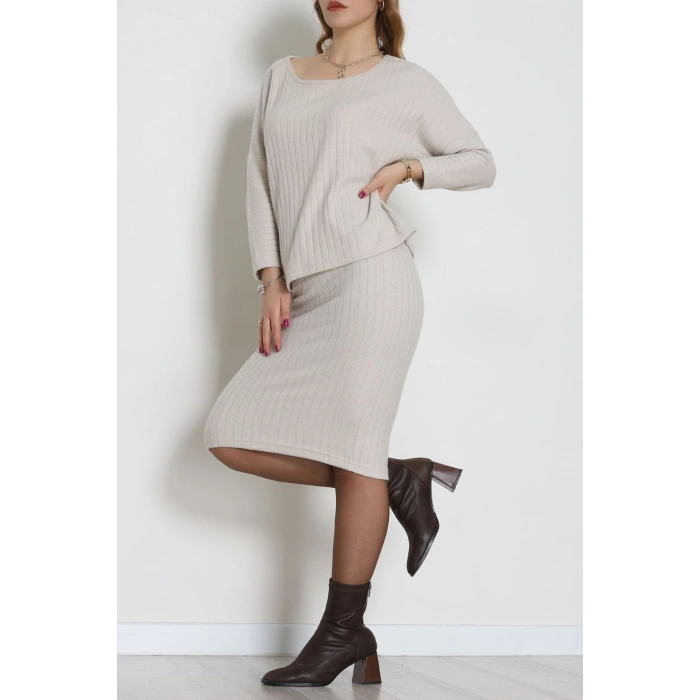 Kaşkorse Kumaş Omuz Düşümlü Midi Boy Etekli Takım Bej - 42800.1567.