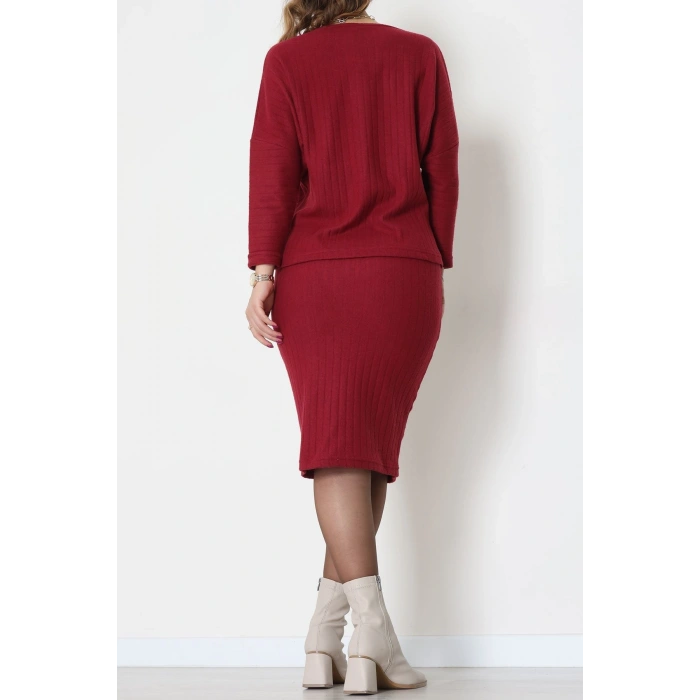 Kaşkorse Kumaş Omuz Düşümlü Midi Boy Etekli Takım Kırmızı - 42800.1567.