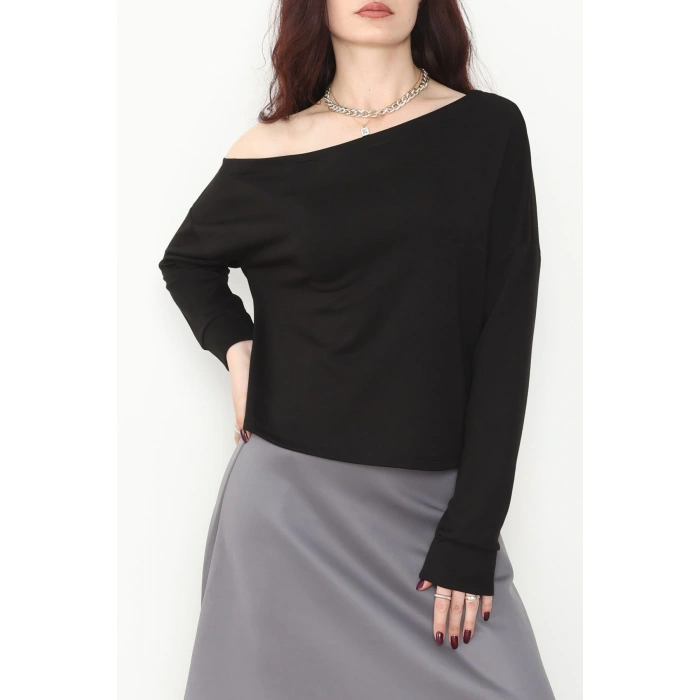 Kayık Yaka Omuz Düşümlü Double Face Kumaş Bluz Siyah - 22185.200.