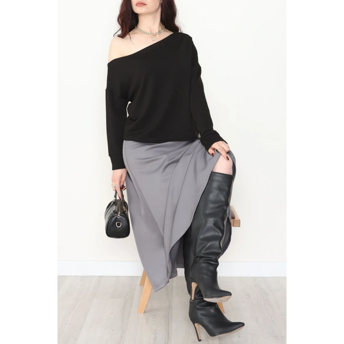 Kayık Yaka Omuz Düşümlü Double Face Kumaş Bluz Siyah - 22185.200.