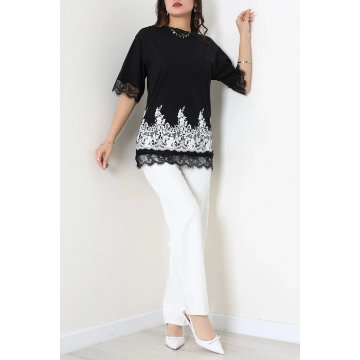 Kolları Ve Eteği Dantelli Penye Bluz Siyahbeyaz - 55195.308.