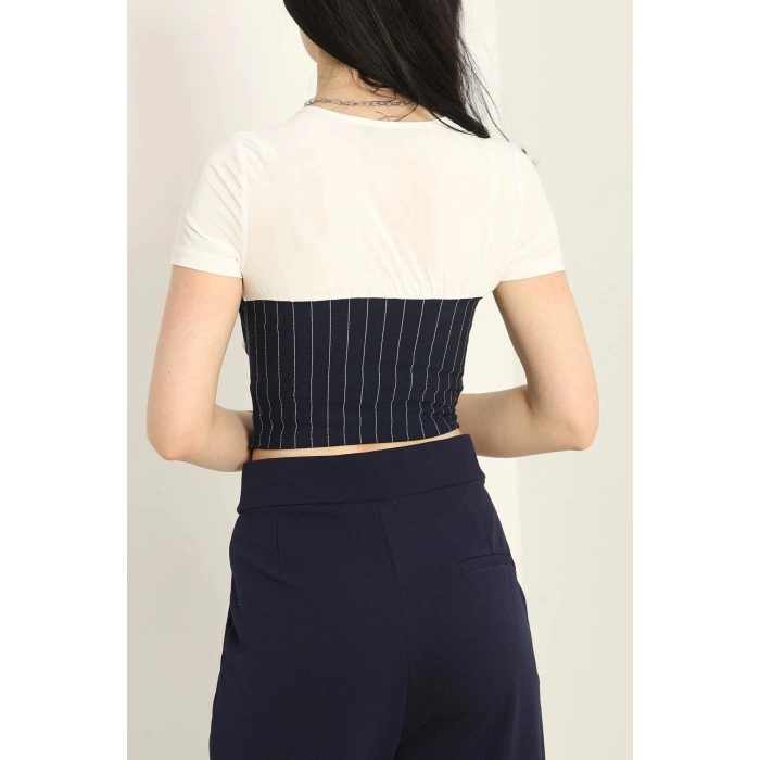 Korsaj Detaylı Bluz Lacibeyaz - 41380.1595.