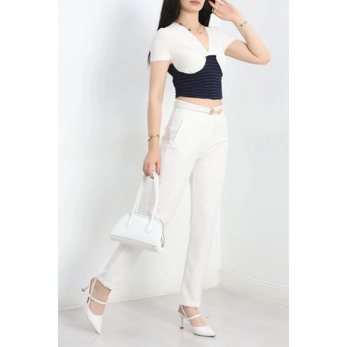 Korsaj Detaylı Bluz  Lacibeyaz - 41383.1595.