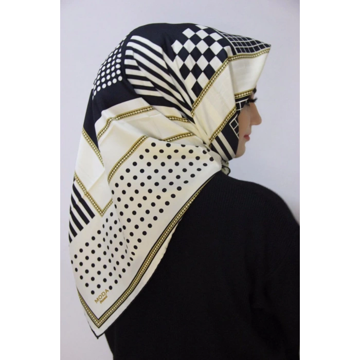 Moda Çizgi Desenli Eşarp