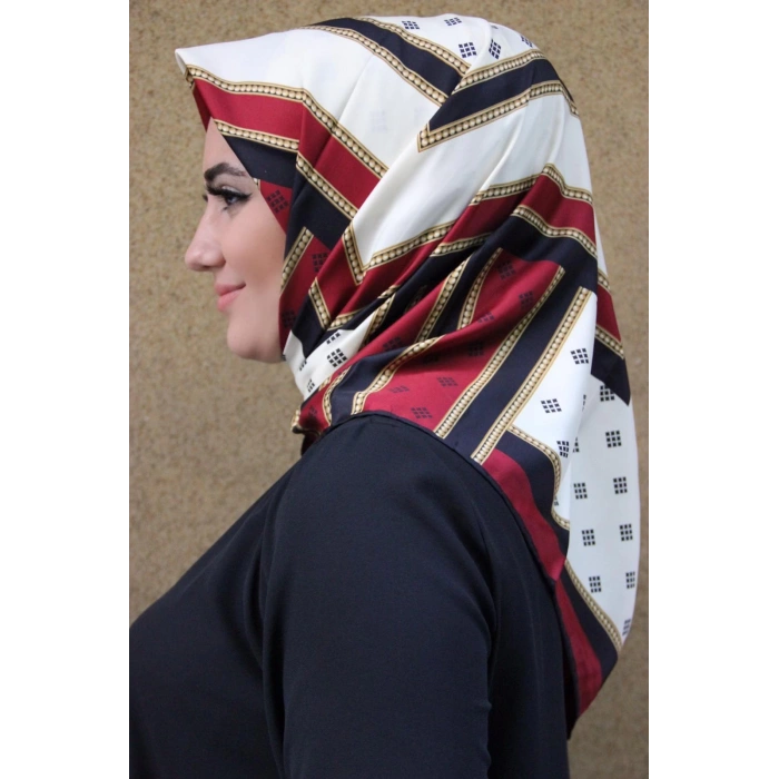 Moda Çizgi Desenli Eşarp
