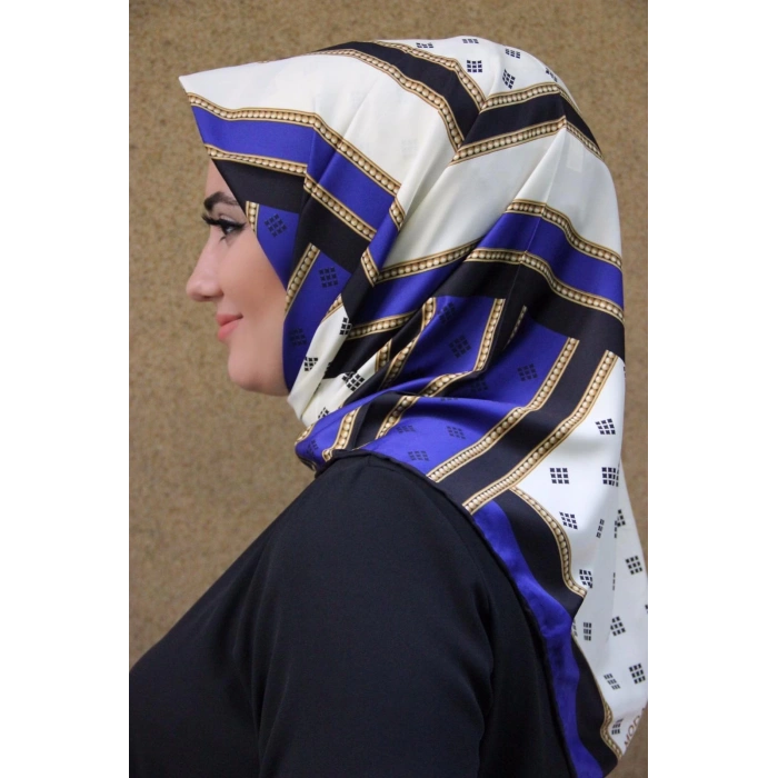 Moda Çizgi Desenli Eşarp