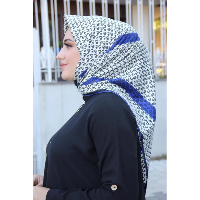 Moda Çizgi Desenli Eşarp
