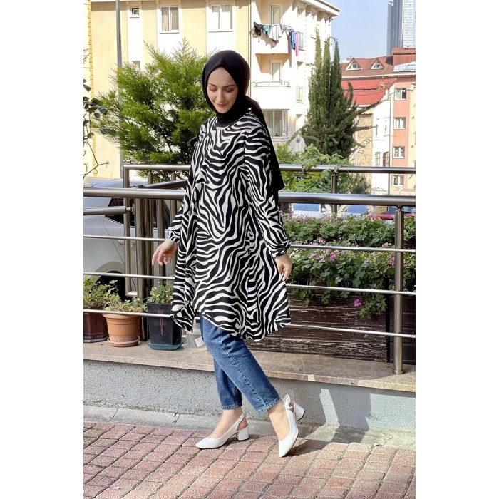 Moda Çizgi Desenli Tunik