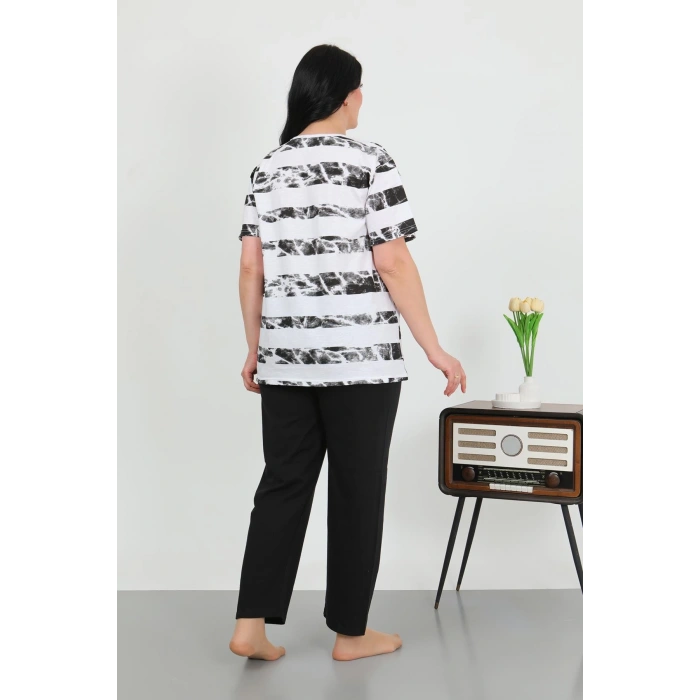 Moda Çizgi Kadın Büyük Beden Kısa Kol Penye Pijama Takımı Beyaz 202505