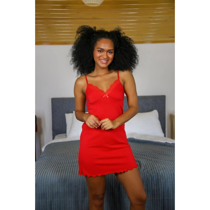 Moda Çizgi Kadın Yılbaşı 2li Özel Kalp Kutulu Slip - Gecelik Hediye Seti 2025