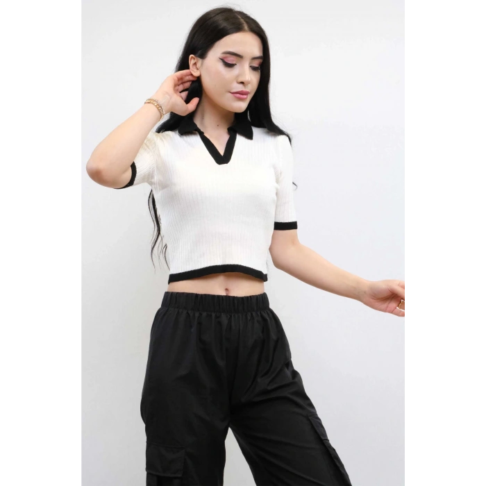 Moda Çizgi Renkli Yaka Triko Crop Beyaz