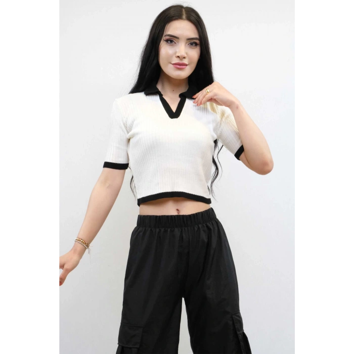 Moda Çizgi Renkli Yaka Triko Crop Beyaz