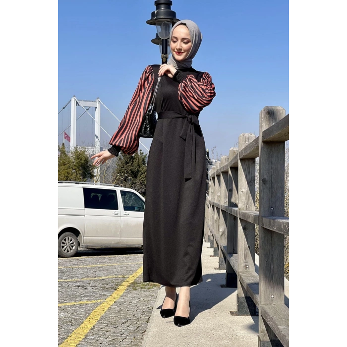 Moda Çizgi Tesettür Elbise