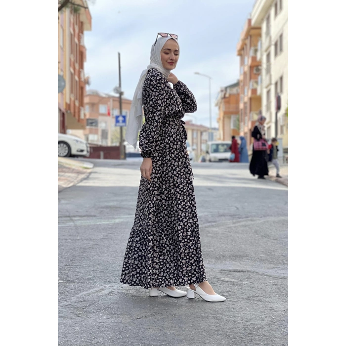 Moda Çizgi Tesettür Elbise