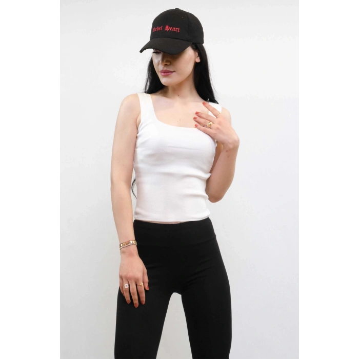 Moda Çizgi Triko Atlet Beyaz