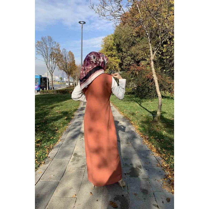 Moda Çizgi Yakalı Yelek