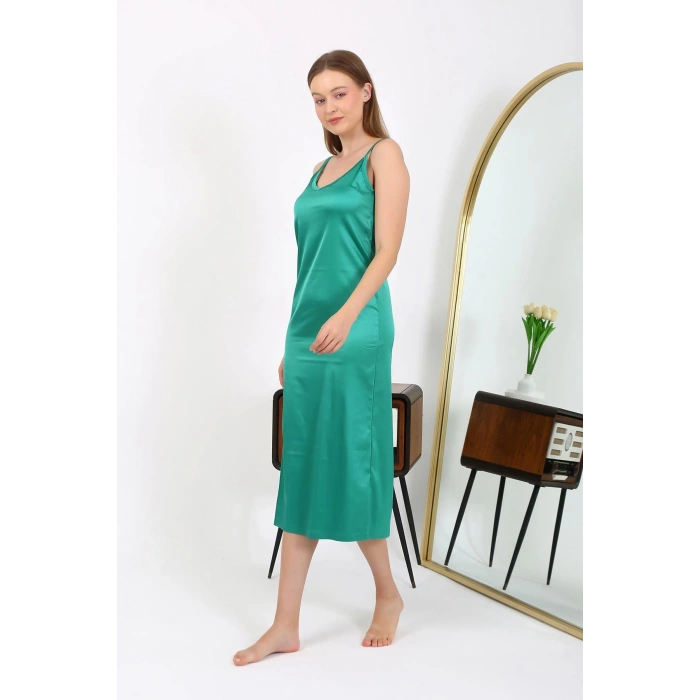 Moda Çizgi Yırtmaçlı Uzun Saten Gecelik Zümrüt 7410