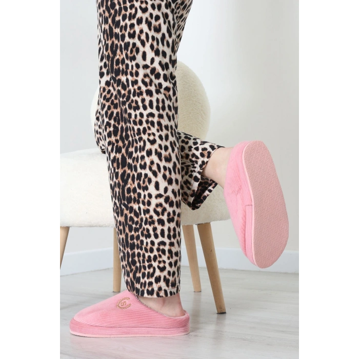 Nakışlı Ev Terliği Pembe - 42904.264.