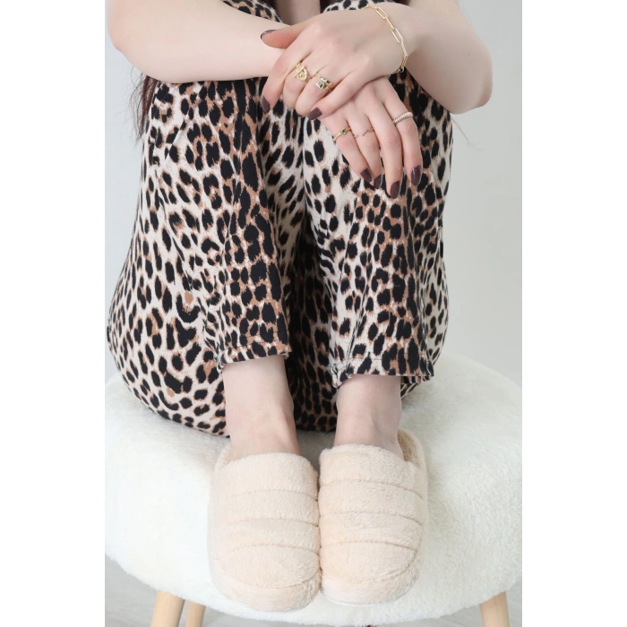 Peluş Ev Terliği Latte - 31429.264.