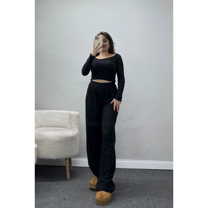 Raporlu İnterlok Çerçeve Yaka İkili Takım Siyah - 51090.1567.