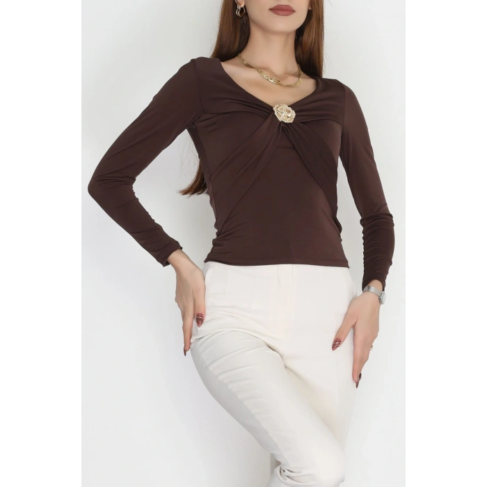 Sandy Kumaş Aksesuarlı Bluz Kahve - 70873.1918.