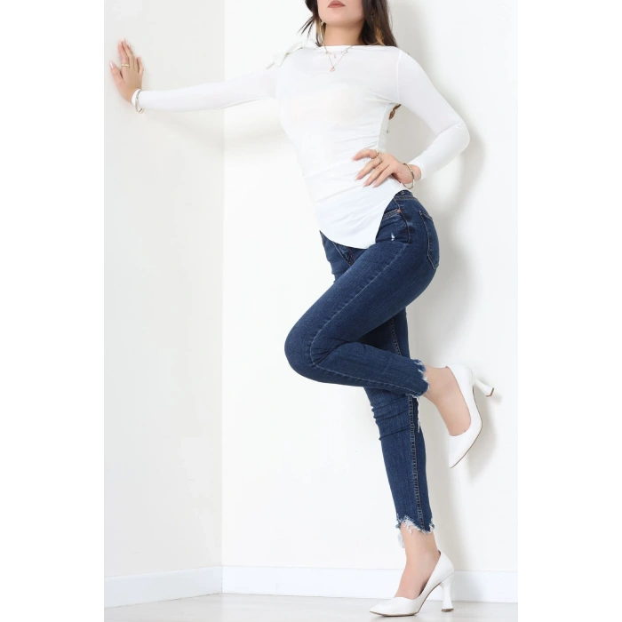 Sandy Önü Asimetrik Kesim Fiyonk Detaylı Bluz Ekru - 42808.1949.