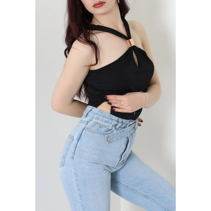 Sandy Önü Tokalı Çıtçıtlı Bluz Siyah - 42803.1949.