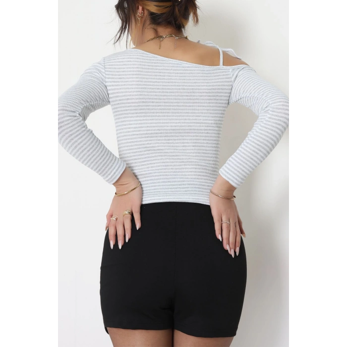 Tek Omuz Detaylı Likralı Kaşkorse Bluz Gribeyaz - 51091.1567.