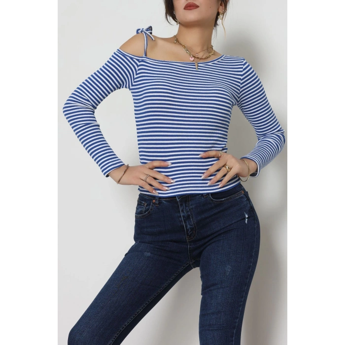 Tek Omuz Detaylı Likralı Kaşkorse Bluz Lacibeyaz - 51091.1567.