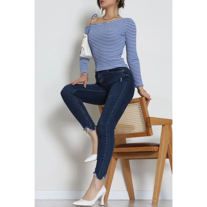 Tek Omuz Detaylı Likralı Kaşkorse Bluz Lacibeyaz - 51091.1567.