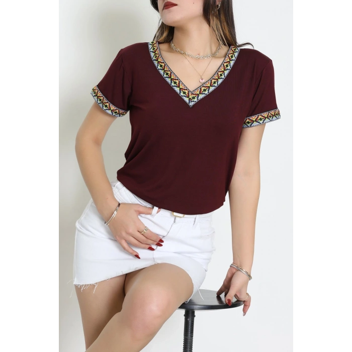 V Şerit Etnik Desen Yakalı Viskon Bluz Bordo - 43000.1256.