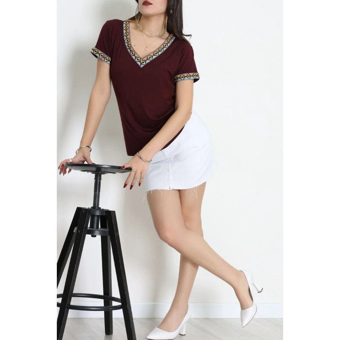 V Şerit Etnik Desen Yakalı Viskon Bluz Bordo - 43000.1256.