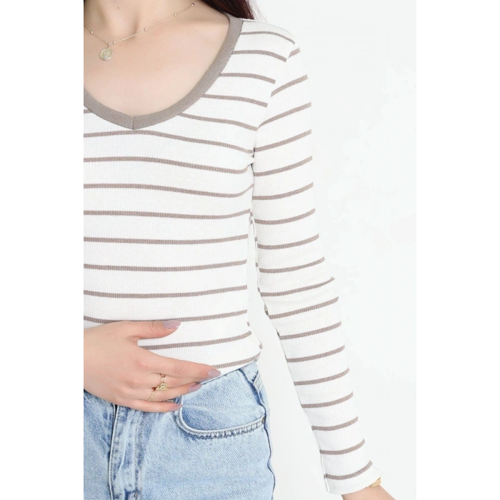 V Yaka Çizgili Kaşkorse Body Beyazkahve - 70763.1748.