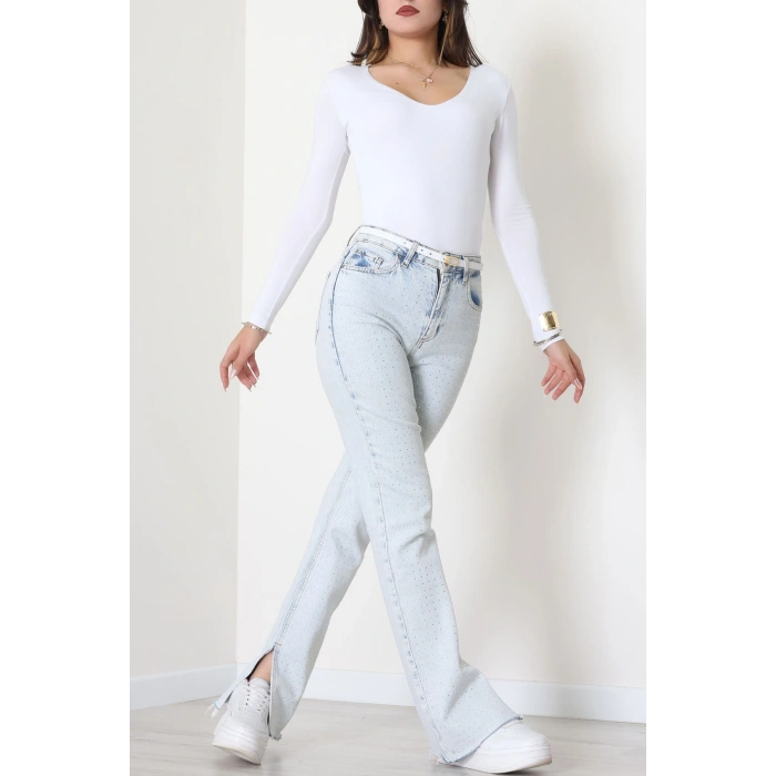 V Yaka Likralı Viskon Uzun Kollu Body Beyaz - 22132.200.