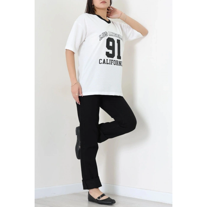 V Yaka Oversize 2 İplik Forma Tişört Beyaz - 88105.1878.
