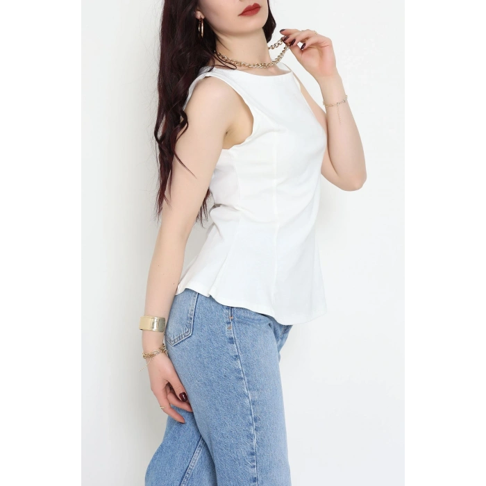 Volanlı Sıfır Kollu Ribana Bluz Ekru - 22070.200.