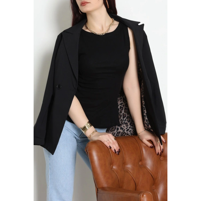 Volanlı Sıfır Kollu Ribana Bluz Siyah - 22070.200.