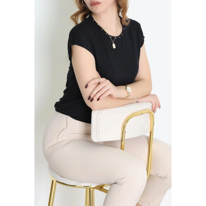 Yaka İncili Viskon Bluz Siyah - 70487.599.