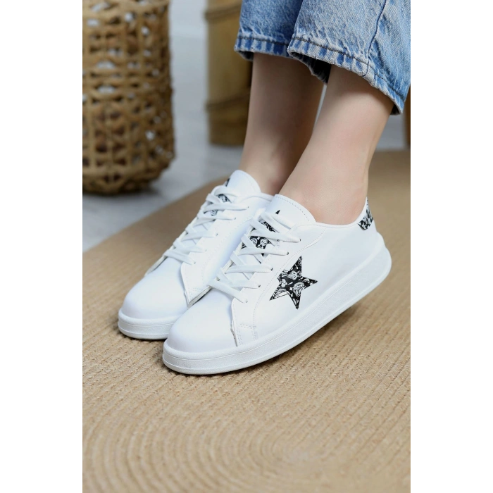 Yıldızlı Spor Ayakkabı Beyazsiyah2 - 31295.264.