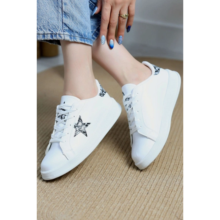 Yıldızlı Spor Ayakkabı Beyazsiyah2 - 31295.264.