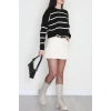 Çizgili Crop Triko Siyahlatte - 3100.1577.