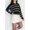 Çizgili Crop Triko Siyahlatte - 3100.1577.