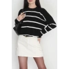Çizgili Crop Triko Siyahlatte - 3100.1577.