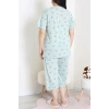 Model Büyük Beden Kapri Pijama Takımı Yeşilçiçek - 774.1287.