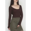 Önü Arkası U Yaka Basic Bluz Kahve - 42676.1247.