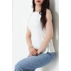 Volanlı Sıfır Kollu Ribana Bluz Ekru - 22070.200.
