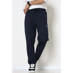 2 İplik Nakışlı Cep Fermuar Detaylı Erkek Eşofman Altı Laci - 70838.2066.