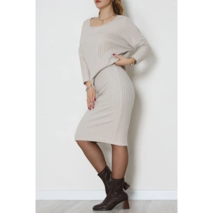 Kaşkorse Kumaş Omuz Düşümlü Midi Boy Etekli Takım Bej - 42800.1567.