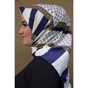 Moda Çizgi Desenli Eşarp