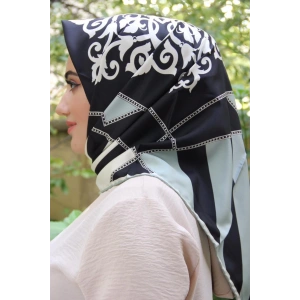 Moda Çizgi Desenli Eşarp